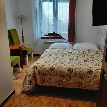 بيت ضيافة Kazkowa Koliba