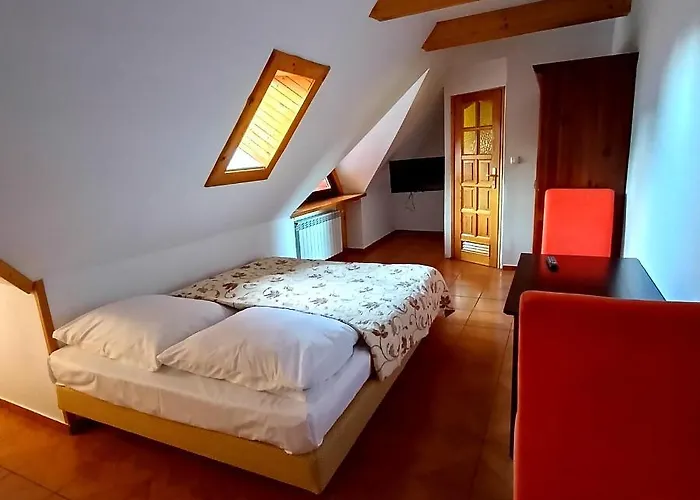 Kazkowa Koliba زاكوباني