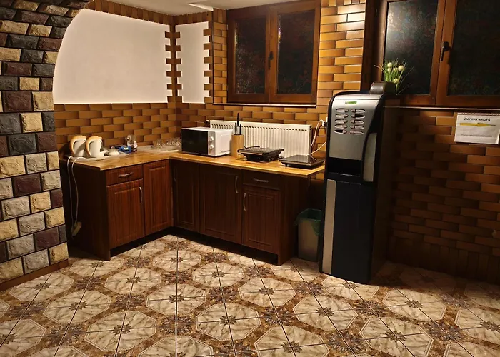 Kazkowa Koliba 3* زاكوباني